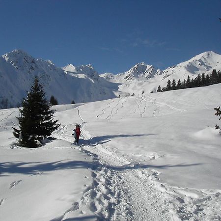Alpen Garten Hotel Margherita Rumo ภายนอก รูปภาพ