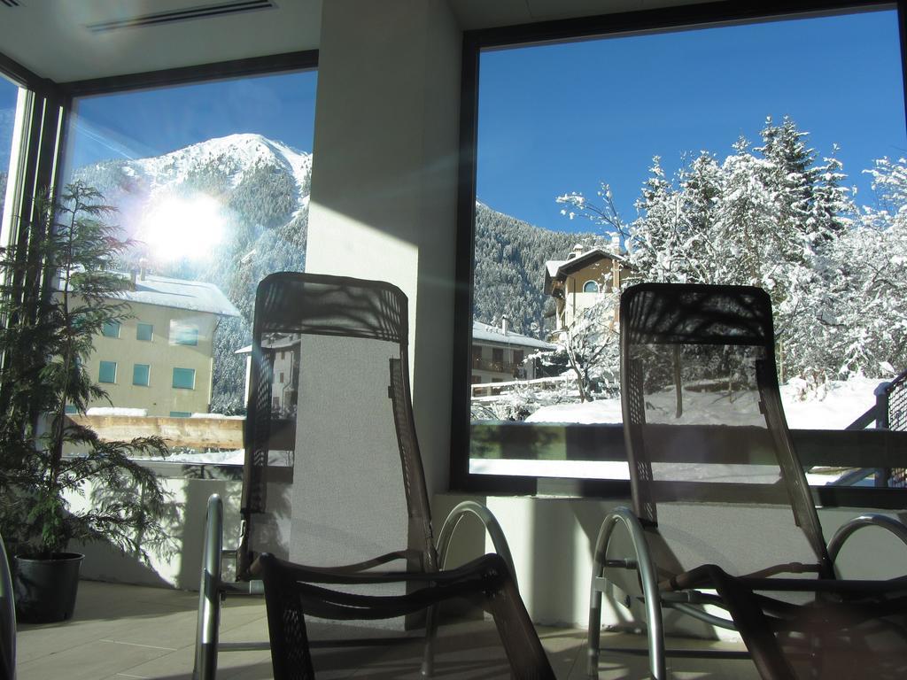 Alpen Garten Hotel Margherita Rumo ภายนอก รูปภาพ