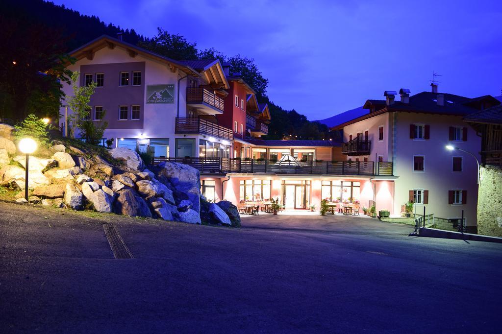 Alpen Garten Hotel Margherita Rumo ภายนอก รูปภาพ