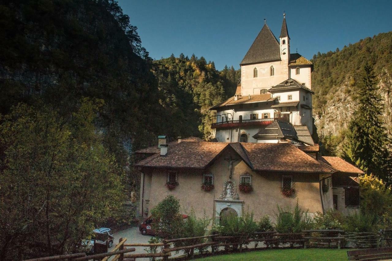 Alpen Garten Hotel Margherita Rumo ภายนอก รูปภาพ