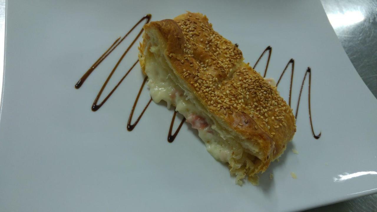 Alpen Garten Hotel Margherita Rumo ภายนอก รูปภาพ