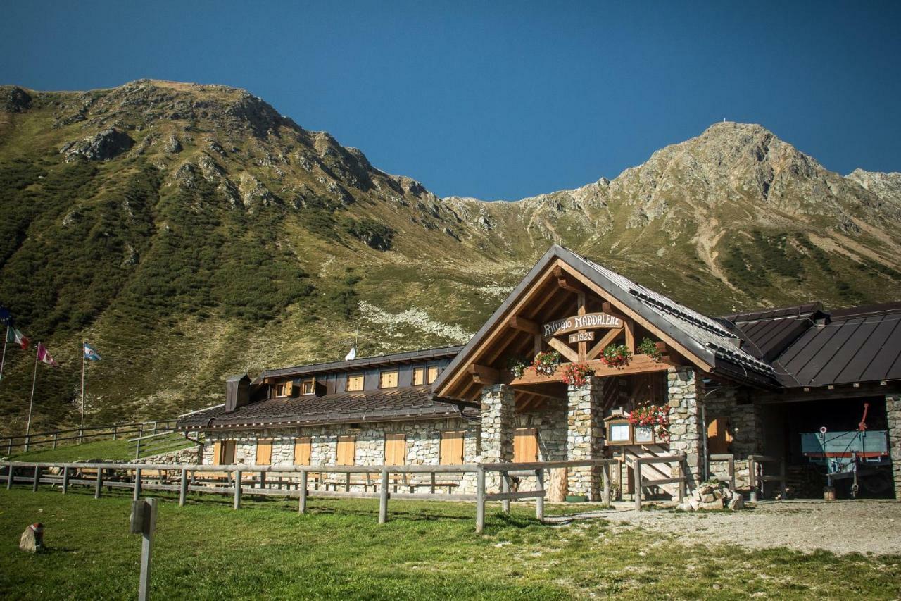 Alpen Garten Hotel Margherita Rumo ภายนอก รูปภาพ